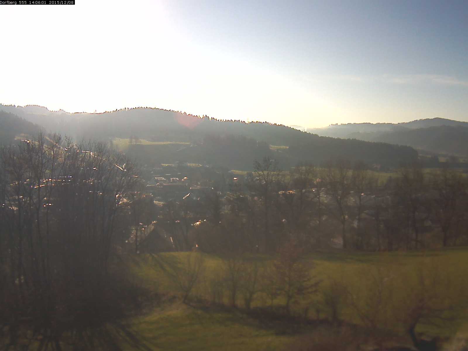 Webcam-Bild: Aussicht vom Dorfberg in Langnau 20151208-140601
