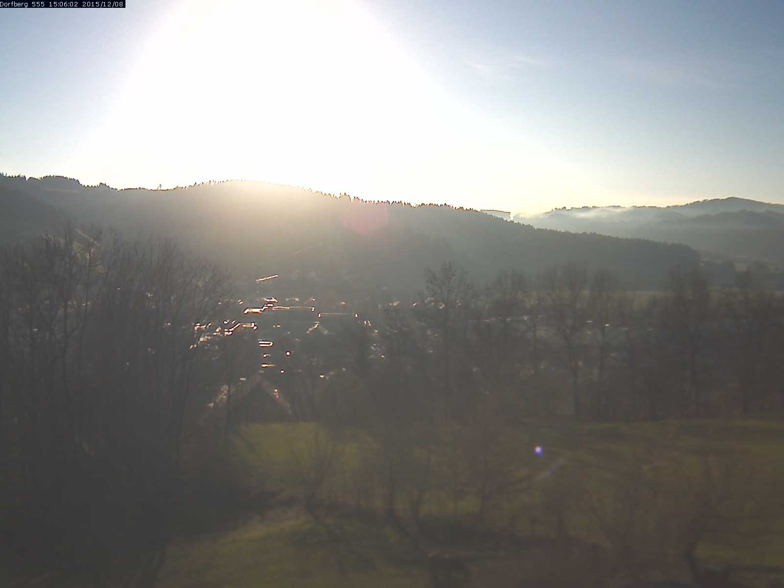 Webcam-Bild: Aussicht vom Dorfberg in Langnau 20151208-150601