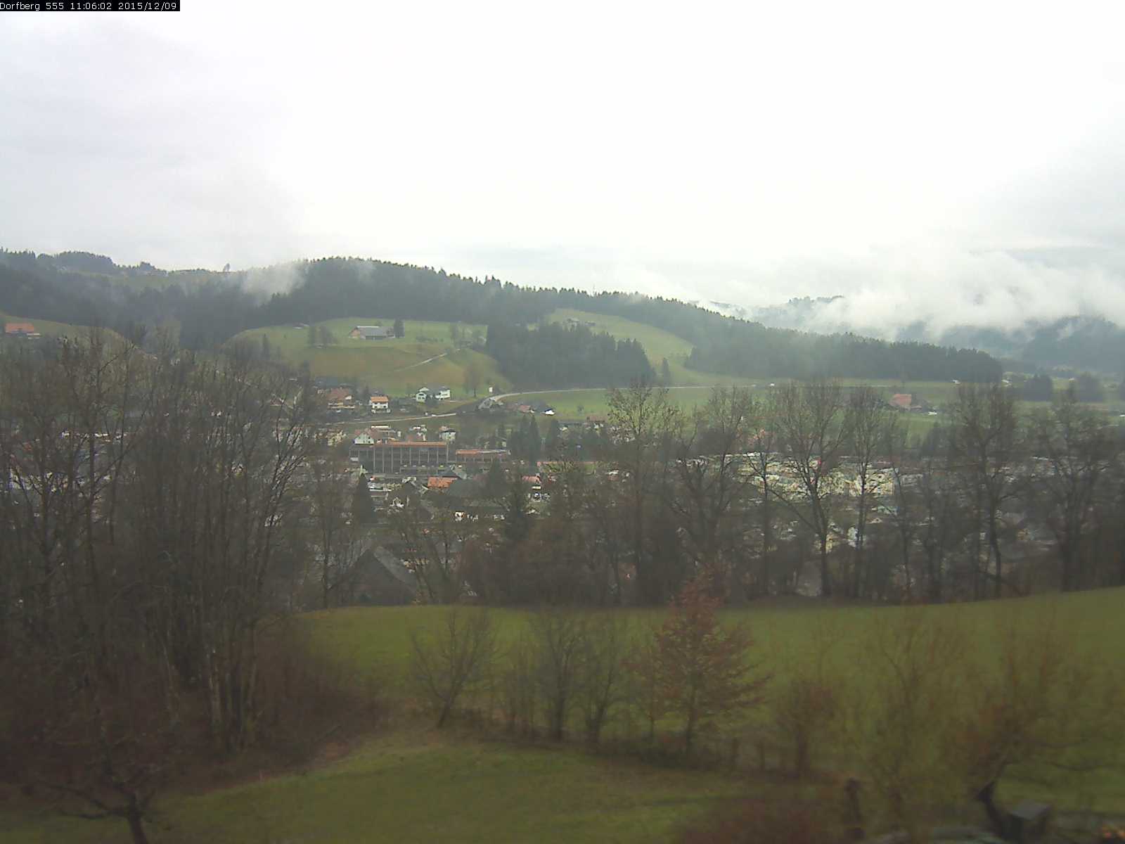 Webcam-Bild: Aussicht vom Dorfberg in Langnau 20151209-110601