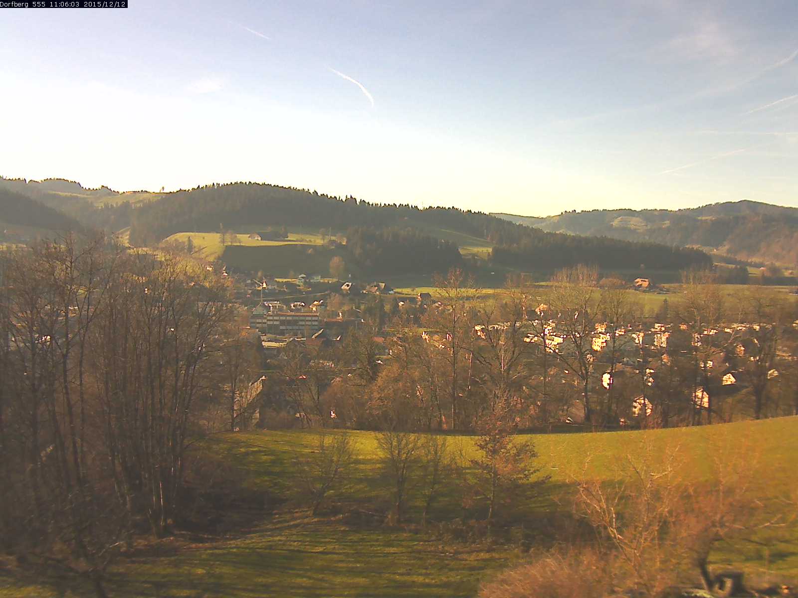 Webcam-Bild: Aussicht vom Dorfberg in Langnau 20151212-110601
