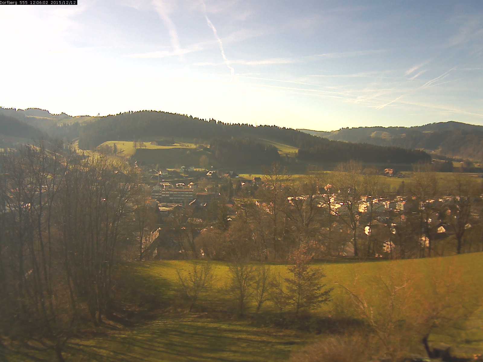 Webcam-Bild: Aussicht vom Dorfberg in Langnau 20151212-120601