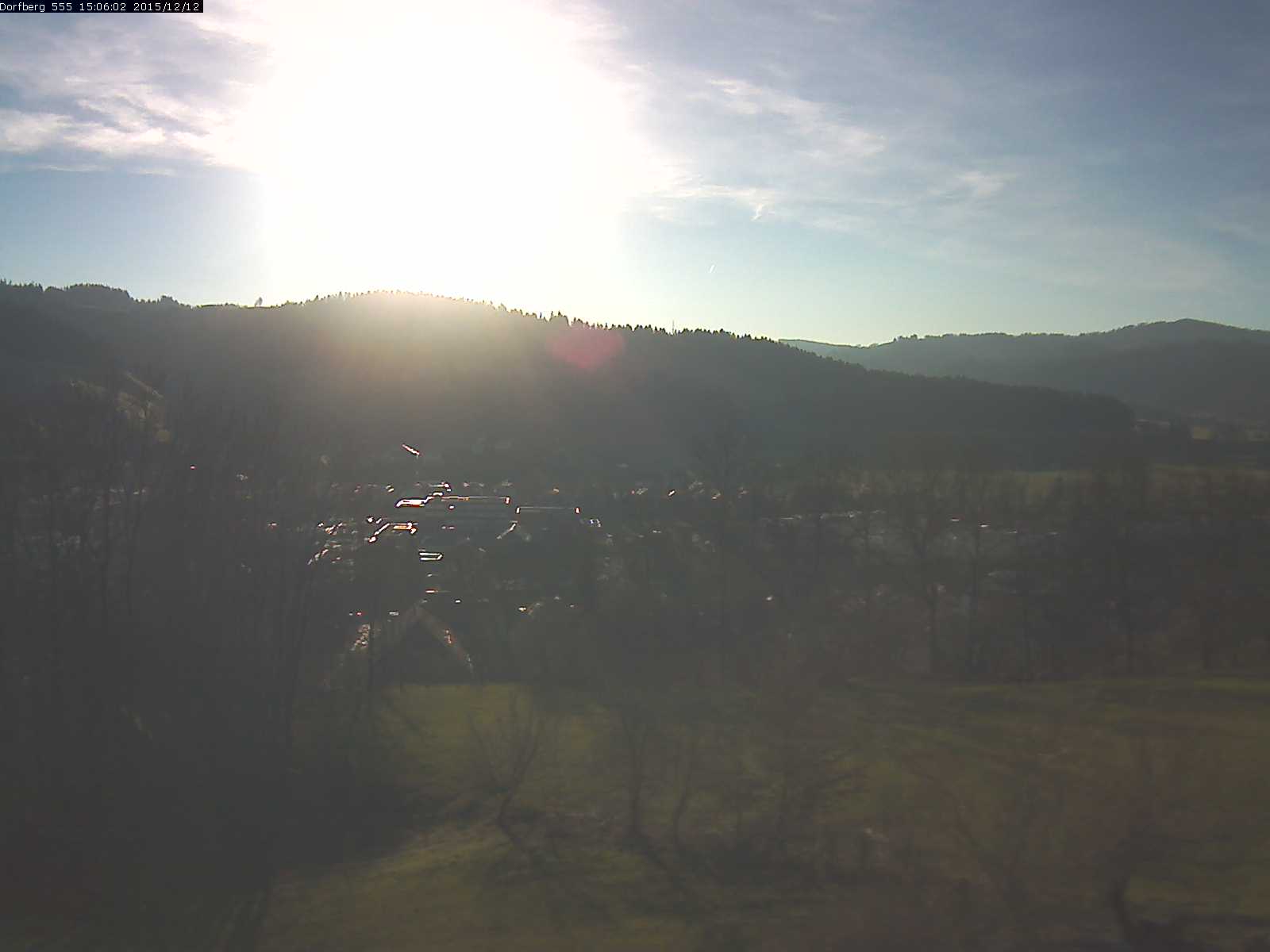 Webcam-Bild: Aussicht vom Dorfberg in Langnau 20151212-150601