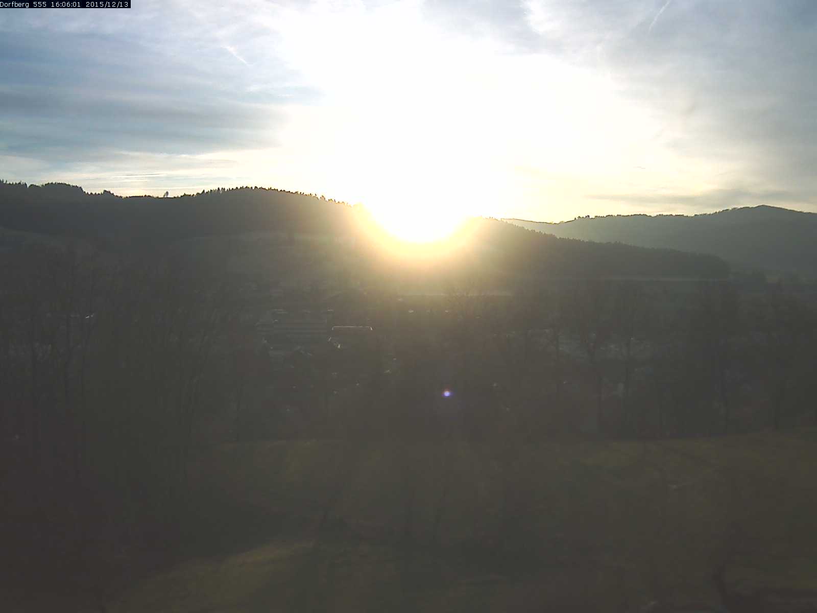 Webcam-Bild: Aussicht vom Dorfberg in Langnau 20151213-160601
