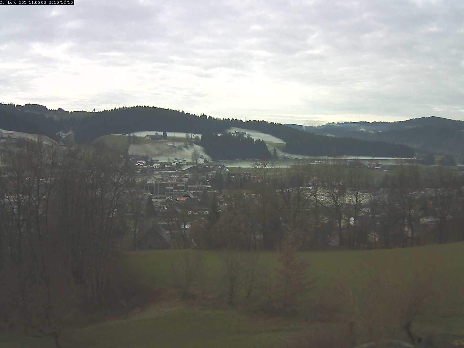 Webcam-Bild: Aussicht vom Dorfberg in Langnau 20151215-110601