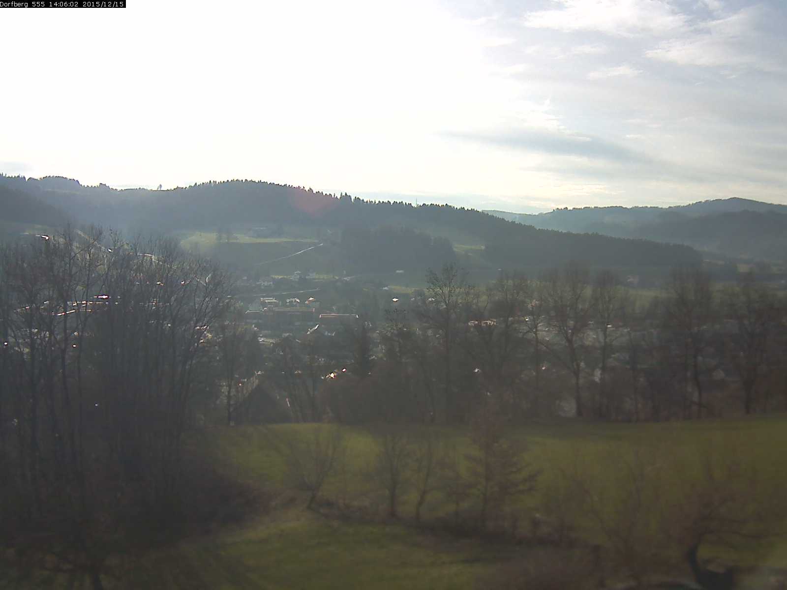 Webcam-Bild: Aussicht vom Dorfberg in Langnau 20151215-140601