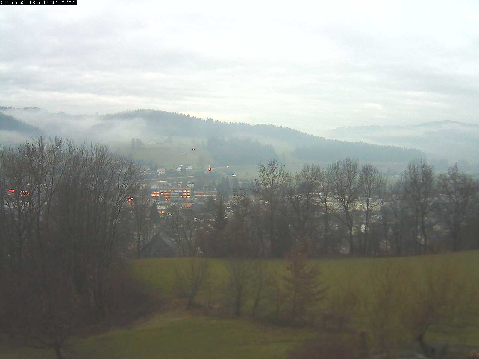 Webcam-Bild: Aussicht vom Dorfberg in Langnau 20151216-080601
