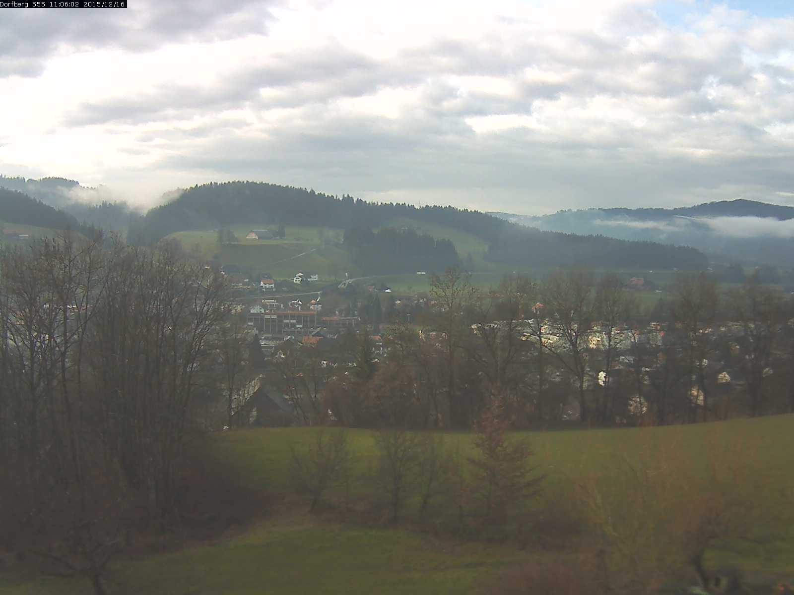 Webcam-Bild: Aussicht vom Dorfberg in Langnau 20151216-110601