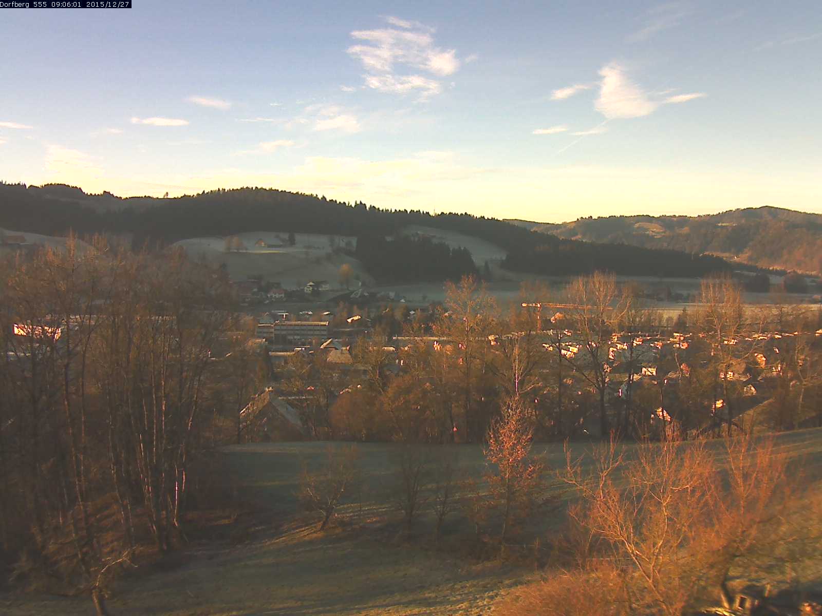 Webcam-Bild: Aussicht vom Dorfberg in Langnau 20151227-090601