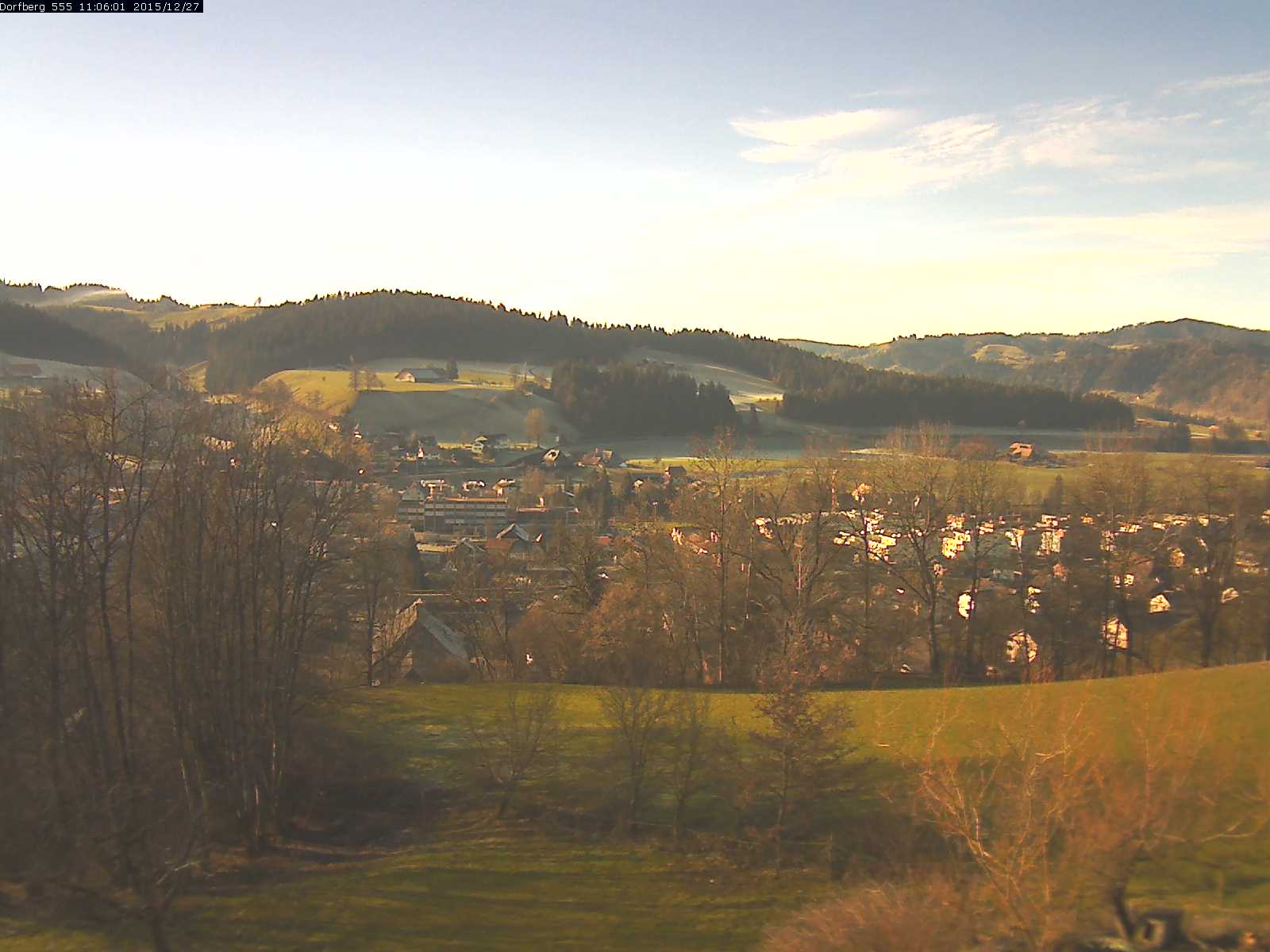 Webcam-Bild: Aussicht vom Dorfberg in Langnau 20151227-110601