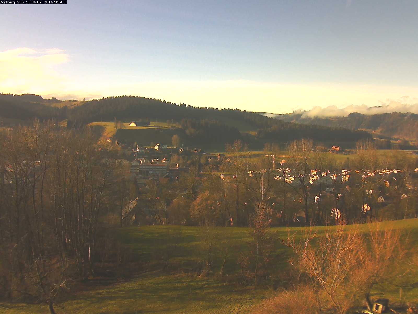 Webcam-Bild: Aussicht vom Dorfberg in Langnau 20160103-100601