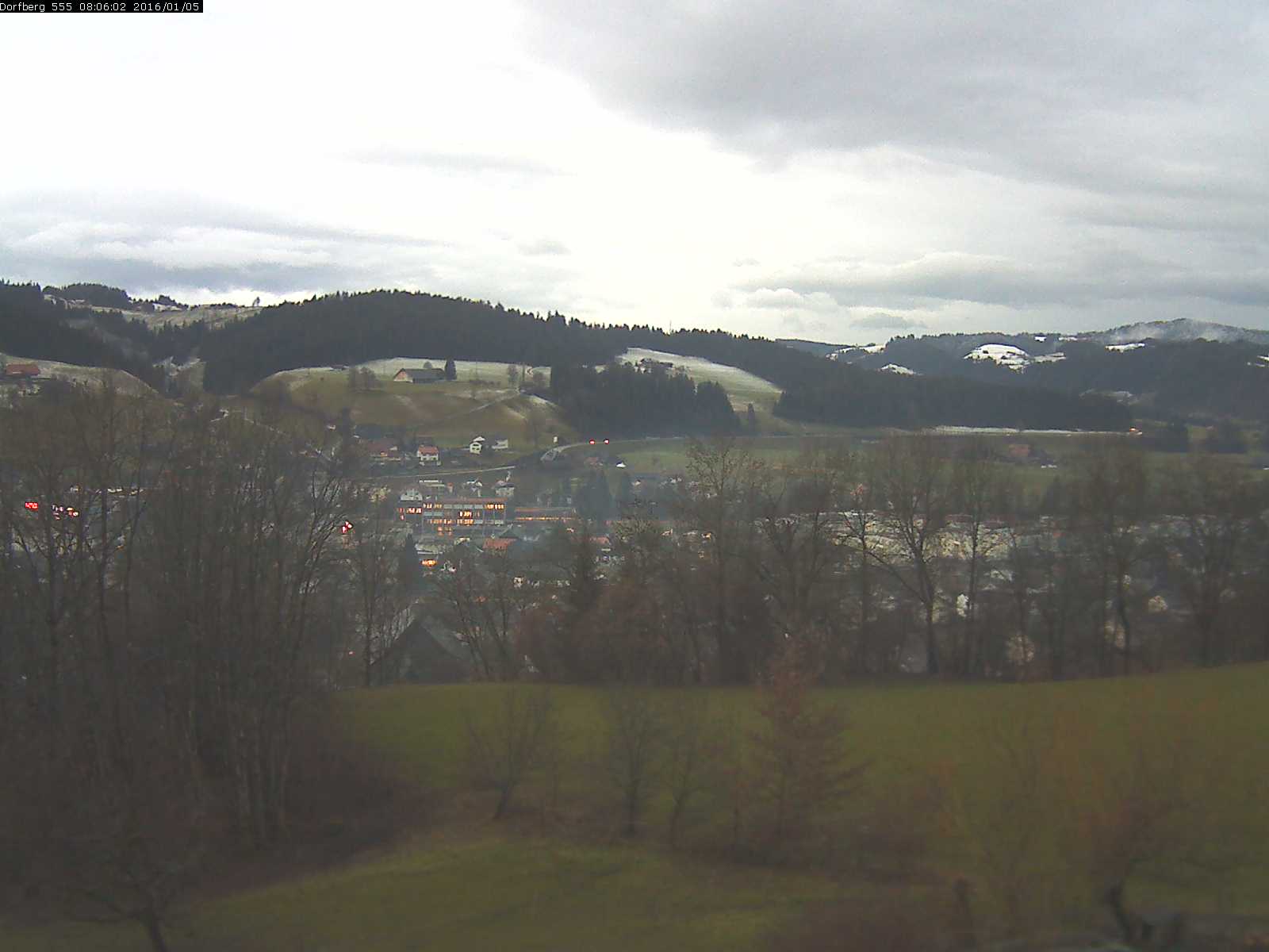 Webcam-Bild: Aussicht vom Dorfberg in Langnau 20160105-080601