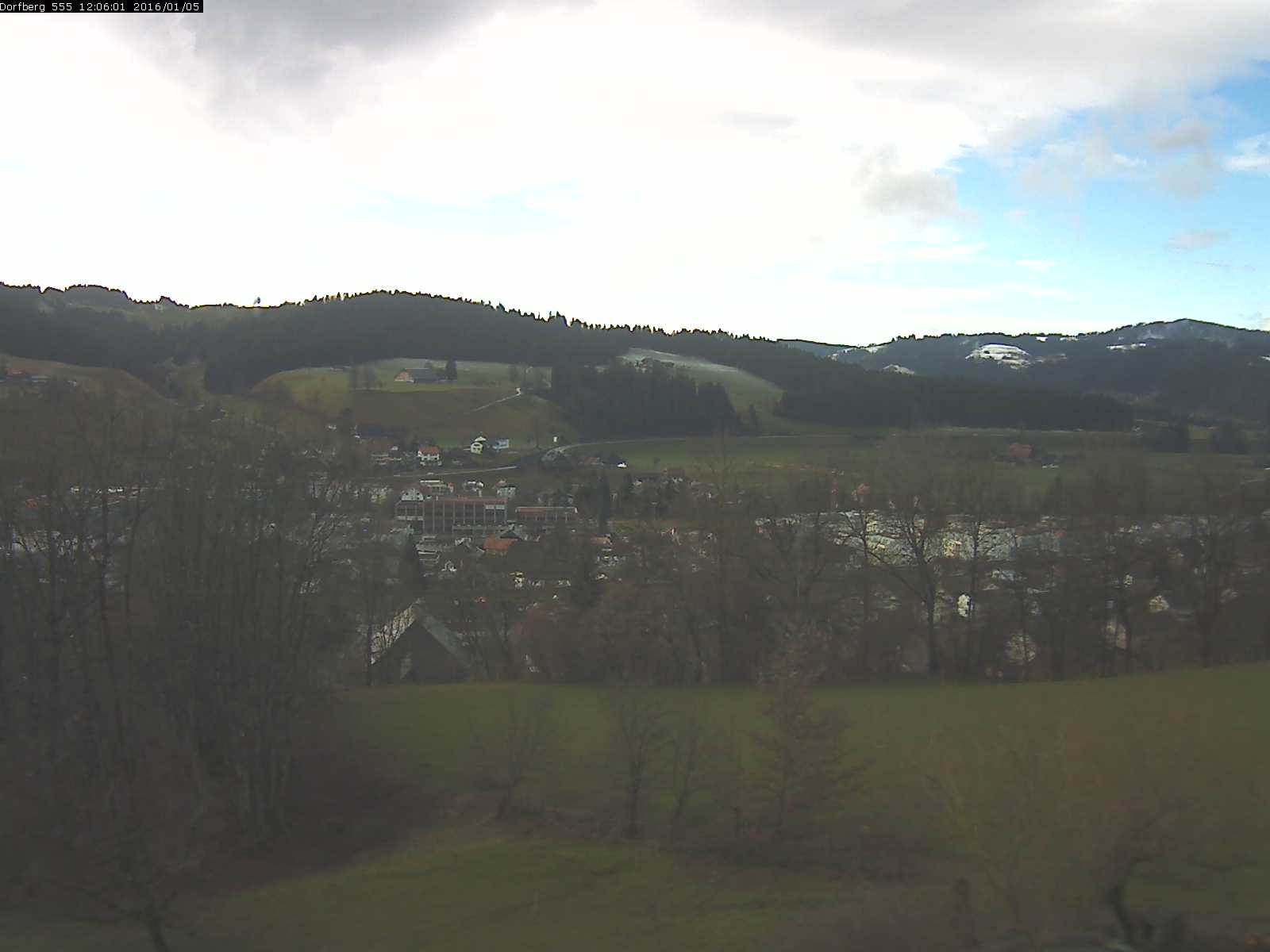 Webcam-Bild: Aussicht vom Dorfberg in Langnau 20160105-120601