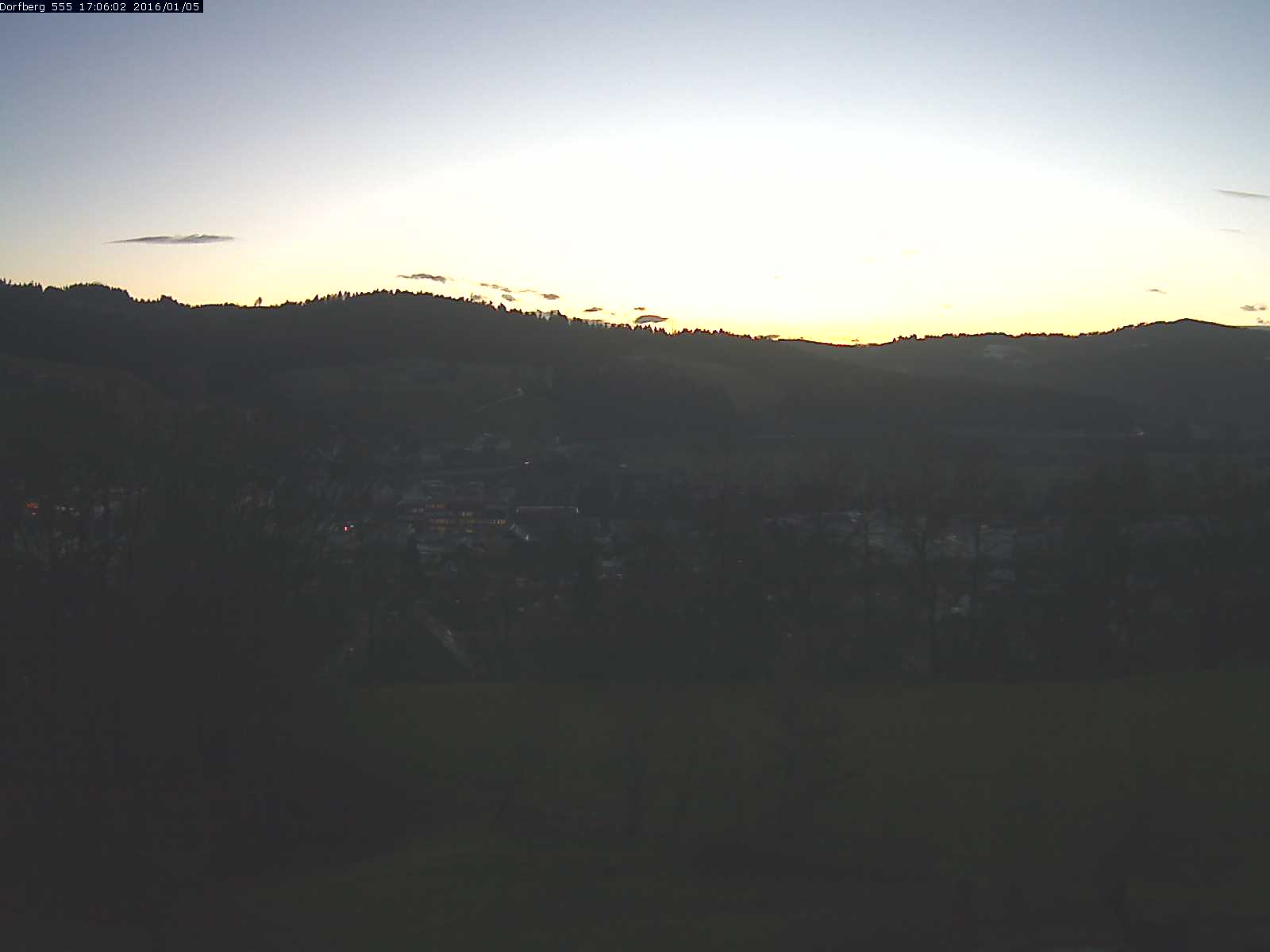 Webcam-Bild: Aussicht vom Dorfberg in Langnau 20160105-170601