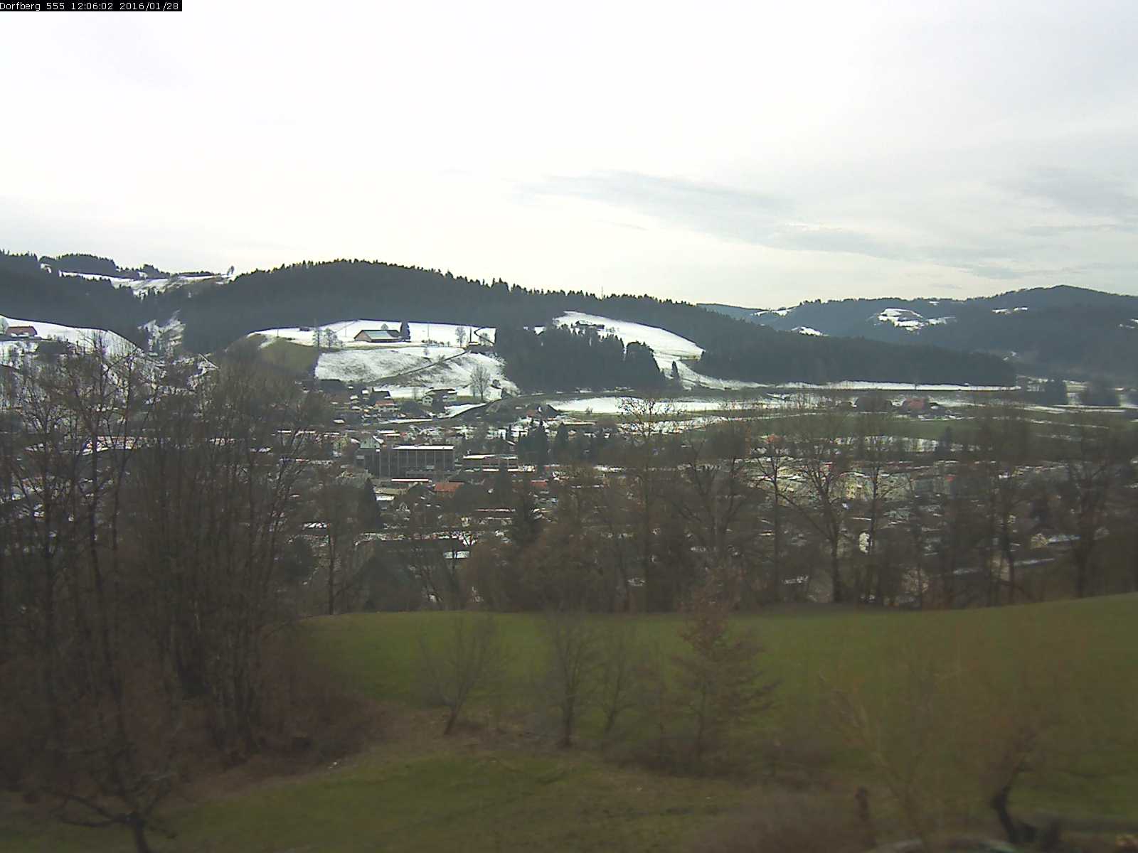 Webcam-Bild: Aussicht vom Dorfberg in Langnau 20160128-120601