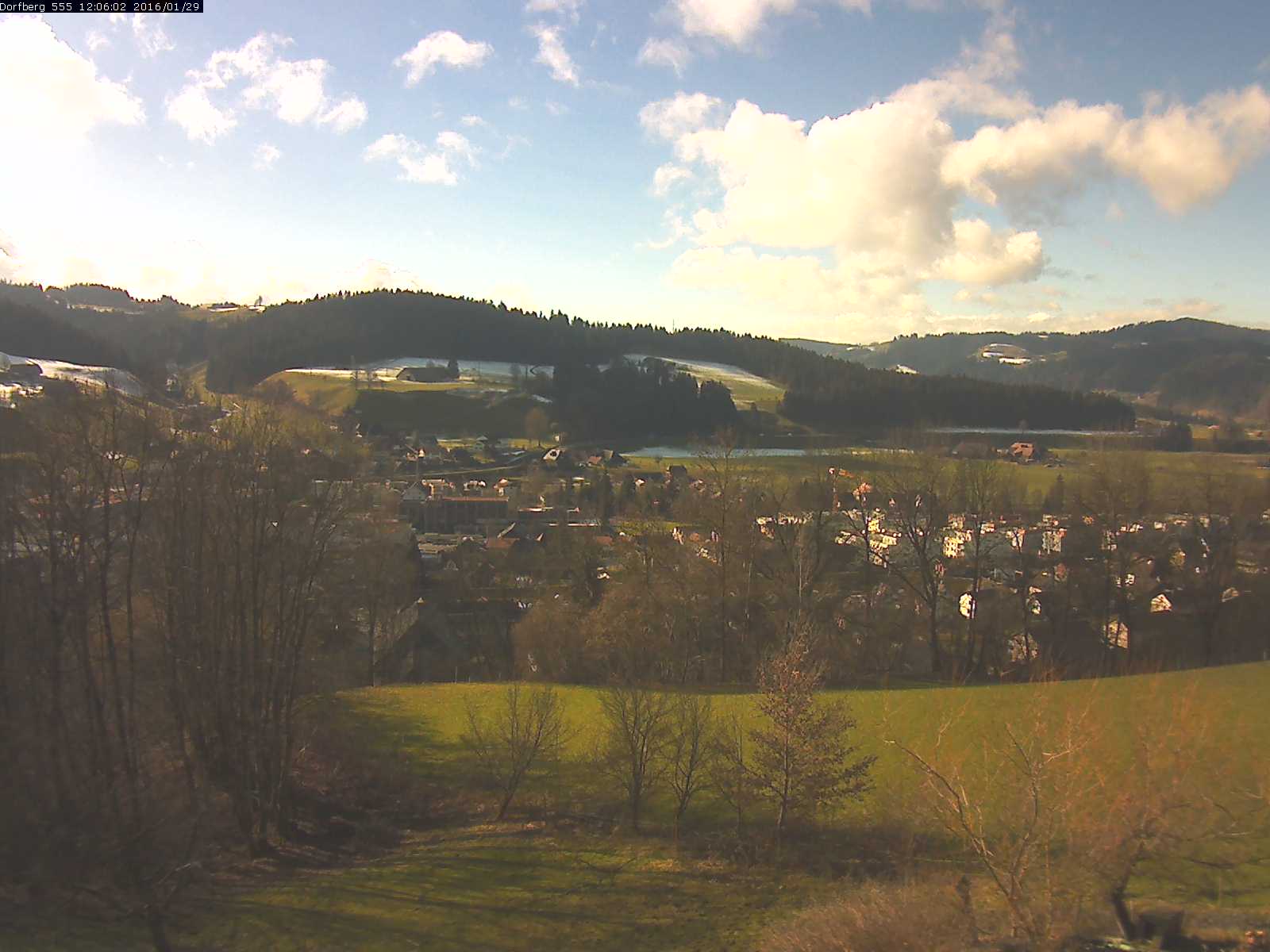 Webcam-Bild: Aussicht vom Dorfberg in Langnau 20160129-120601