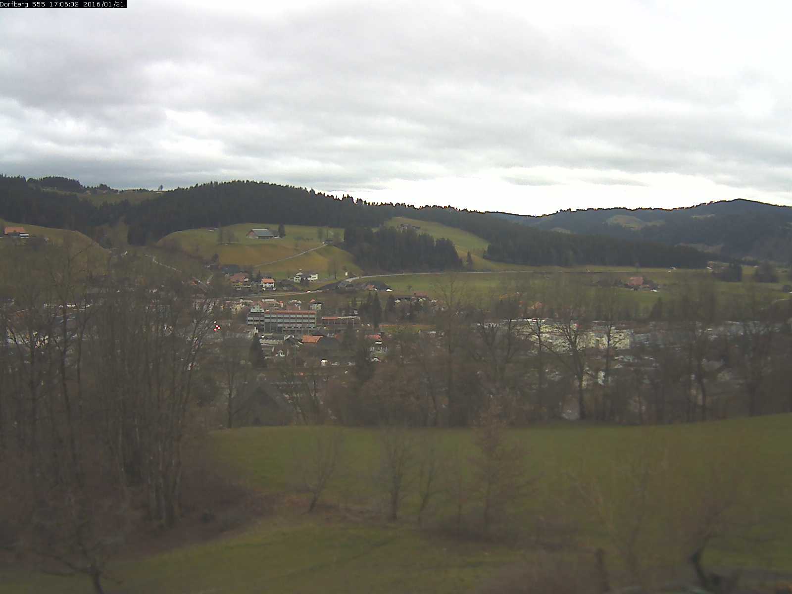 Webcam-Bild: Aussicht vom Dorfberg in Langnau 20160131-170601