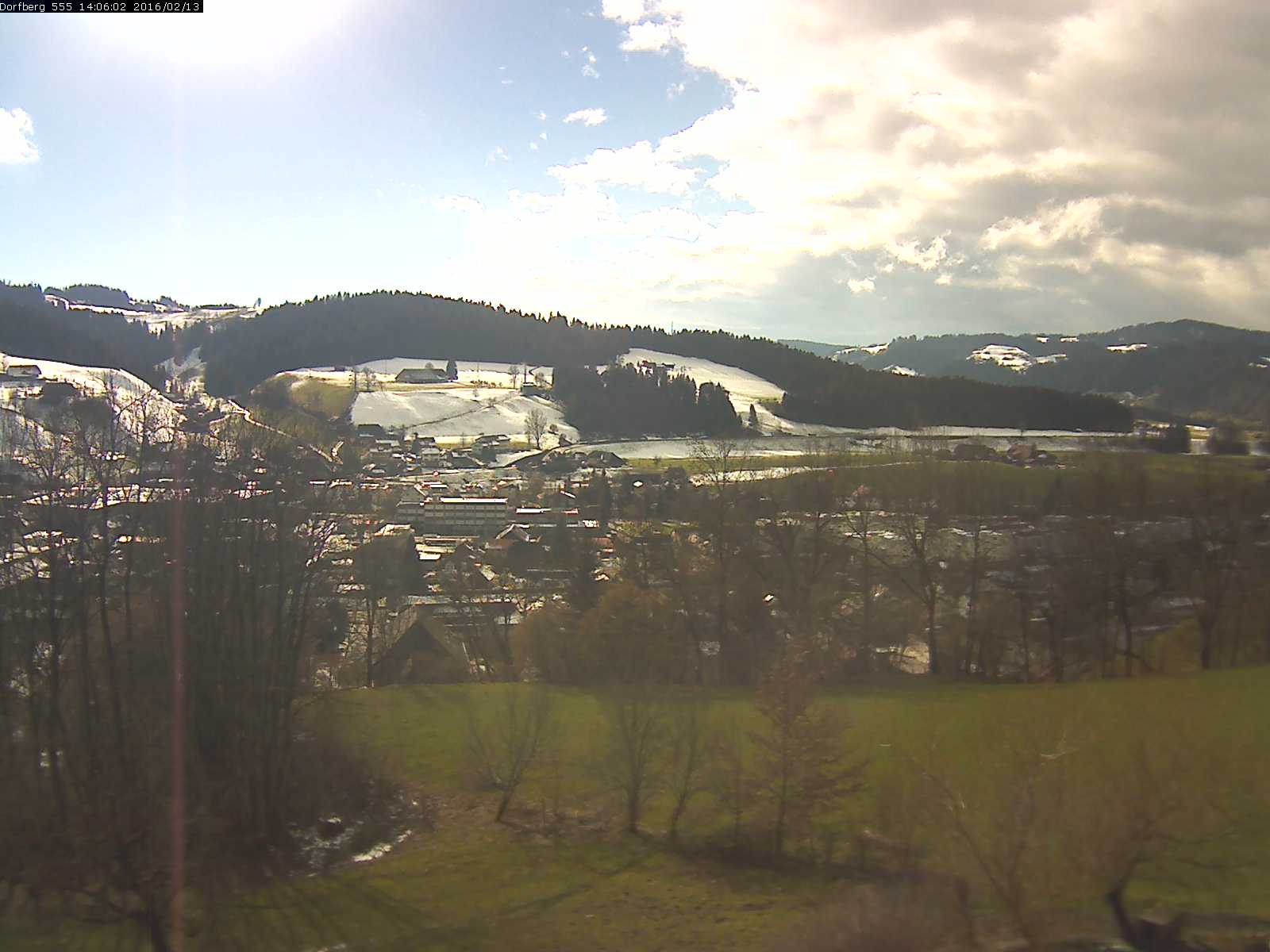 Webcam-Bild: Aussicht vom Dorfberg in Langnau 20160213-140601