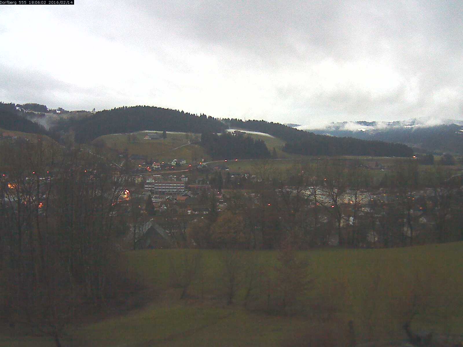 Webcam-Bild: Aussicht vom Dorfberg in Langnau 20160214-180601