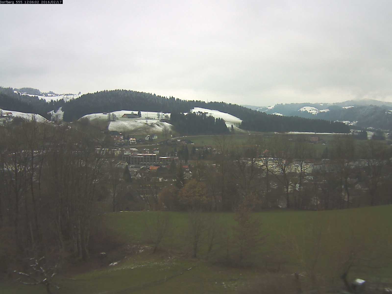 Webcam-Bild: Aussicht vom Dorfberg in Langnau 20160217-120601