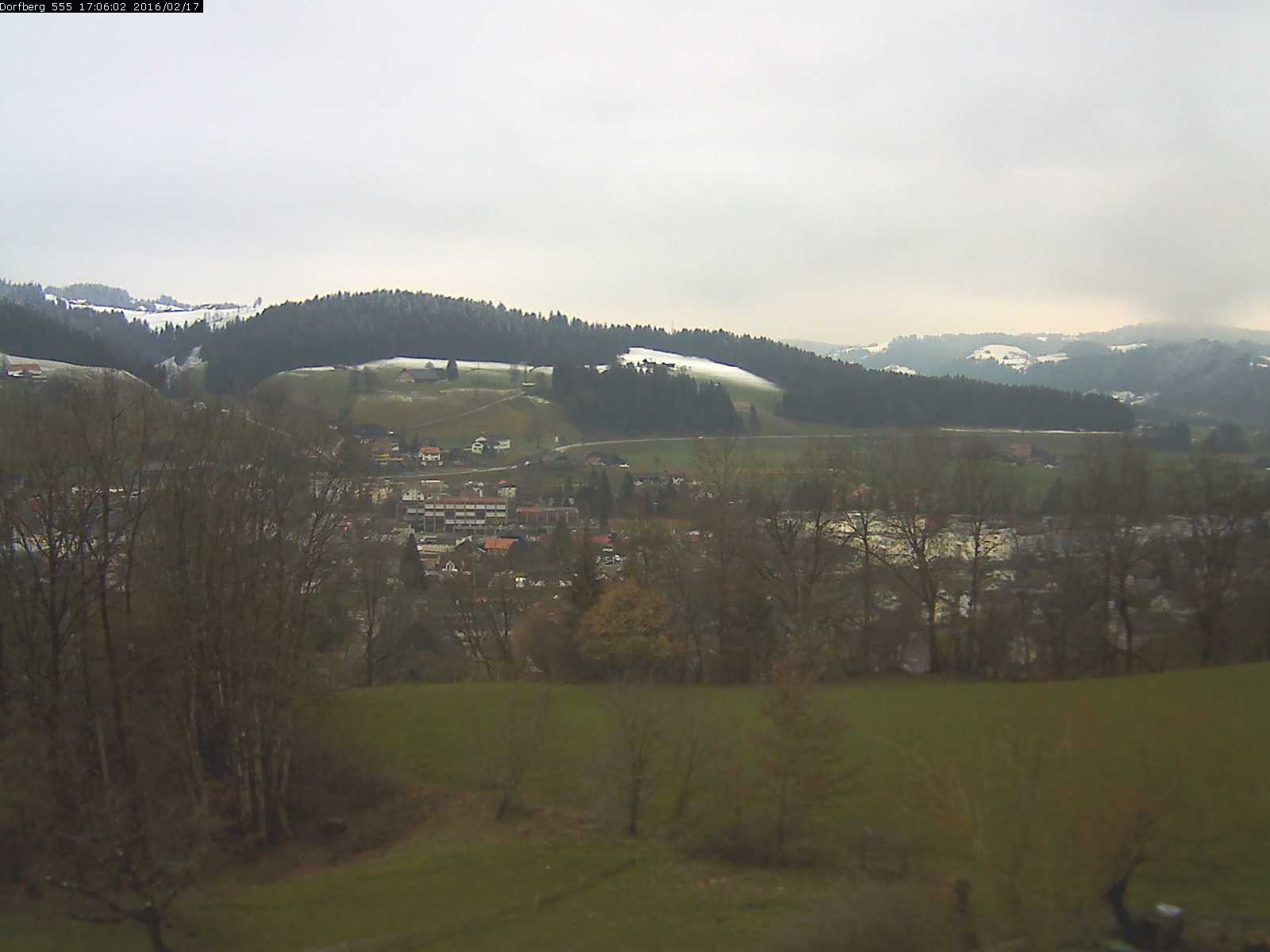 Webcam-Bild: Aussicht vom Dorfberg in Langnau 20160217-170601
